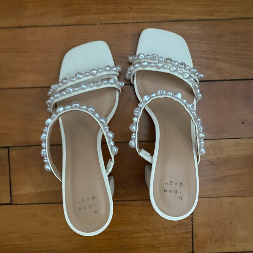 White pearl shoes target